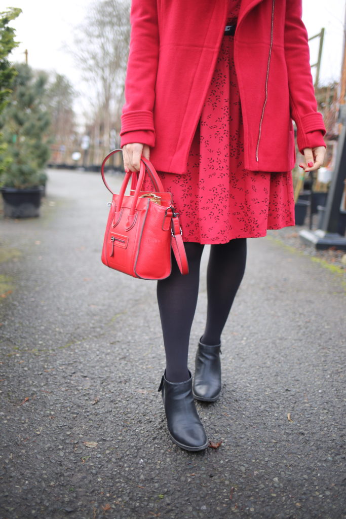 what i learned wearing red for 12 days - j.jill dress - christmas outfit idea - cute and warm winter outfit