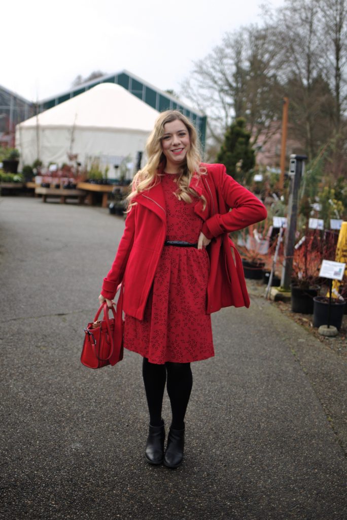 what i learned wearing red for 12 days - j.jill dress - christmas outfit idea - cute and warm winter outfit