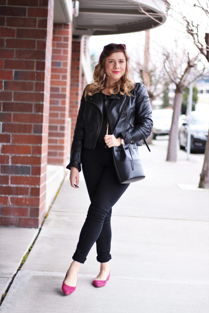 husband picks my outfit - sam edelman flats - pink flats - easy all black outfit - cuyana bucket bag