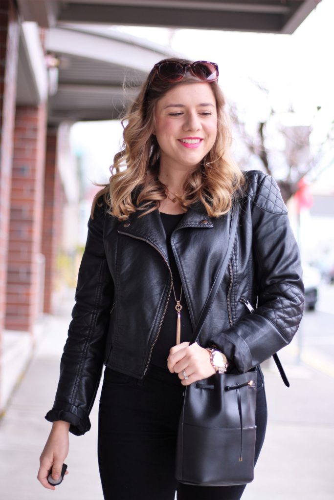 husband picks my outfit - sam edelman flats - pink flats - easy all black outfit - cuyana bucket bag