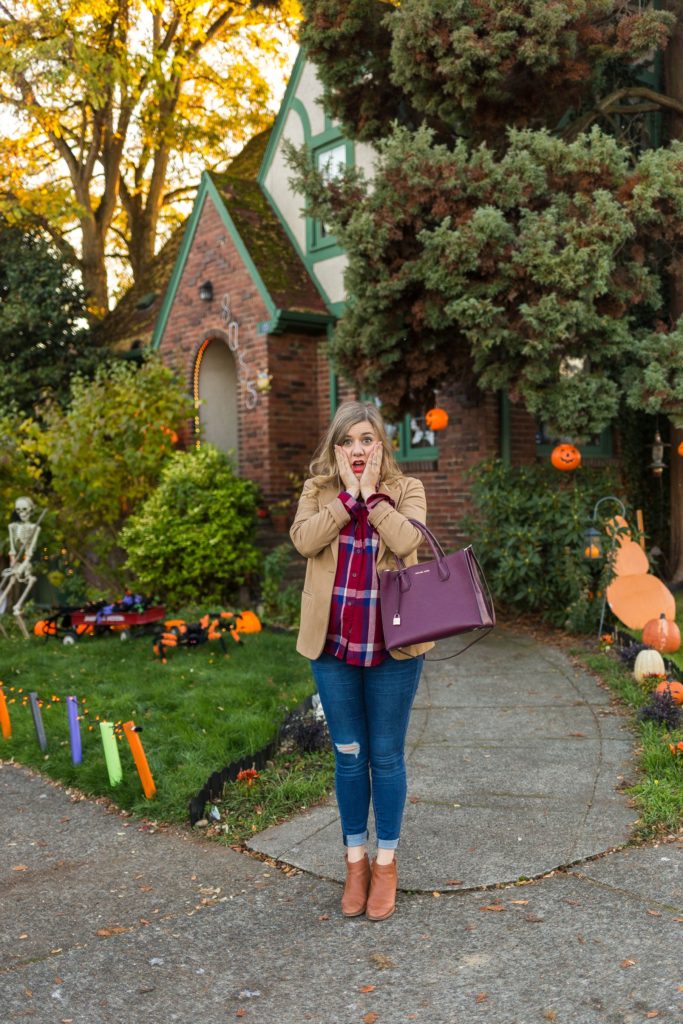 exterior Halloween decor - Seattle style blog - Northwest Blonde